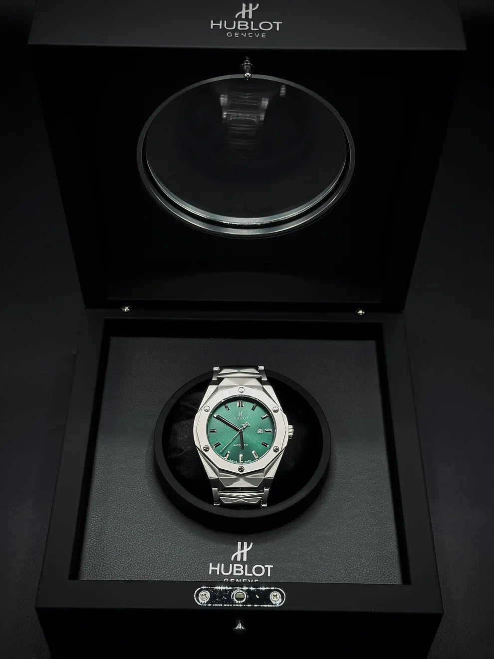 Hublot Cut Rotating Back (Swiss like)